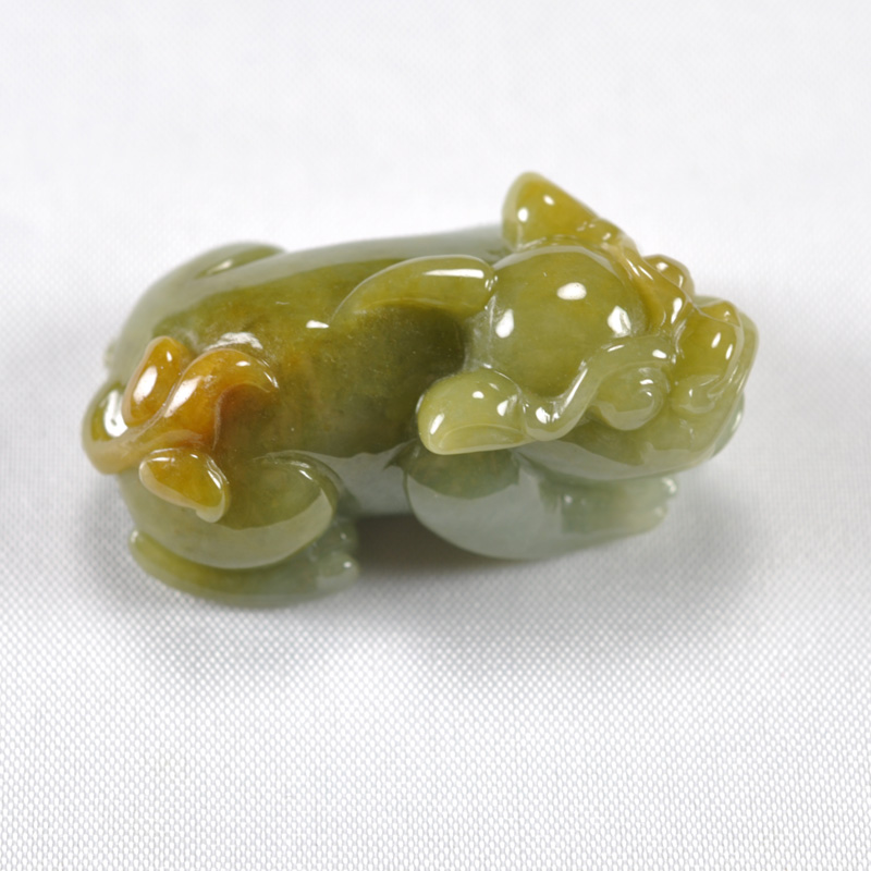 什么是冰种翡翠,翡翡翠的基础知识图-第2张图片-翡翠网 什么是冰种翡翠,翡翡翠的基础知识图-第2张图片-翡翠网