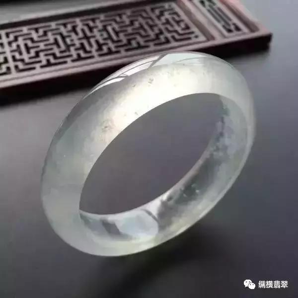 切割玉石最好的工具,翡翠原石怎么切珠子-第9张图片-翡翠网 切割玉石最好的工具,翡翠原石怎么切珠子-第9张图片-翡翠网