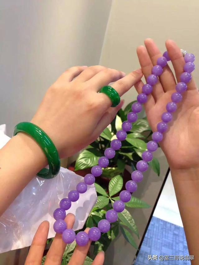 翡翠芙蓉知识的简单介绍-第7张图片-翡翠网 翡翠芙蓉知识的简单介绍-第7张图片-翡翠网