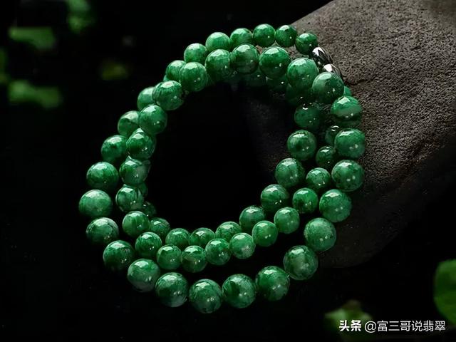 翡翠芙蓉知识的简单介绍-第9张图片-翡翠网 翡翠芙蓉知识的简单介绍-第9张图片-翡翠网