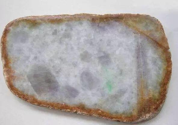 翡翠赌石内化的原因,翡翠原石变种症状-第14张图片-翡翠网 翡翠赌石内化的原因,翡翠原石变种症状-第14张图片-翡翠网