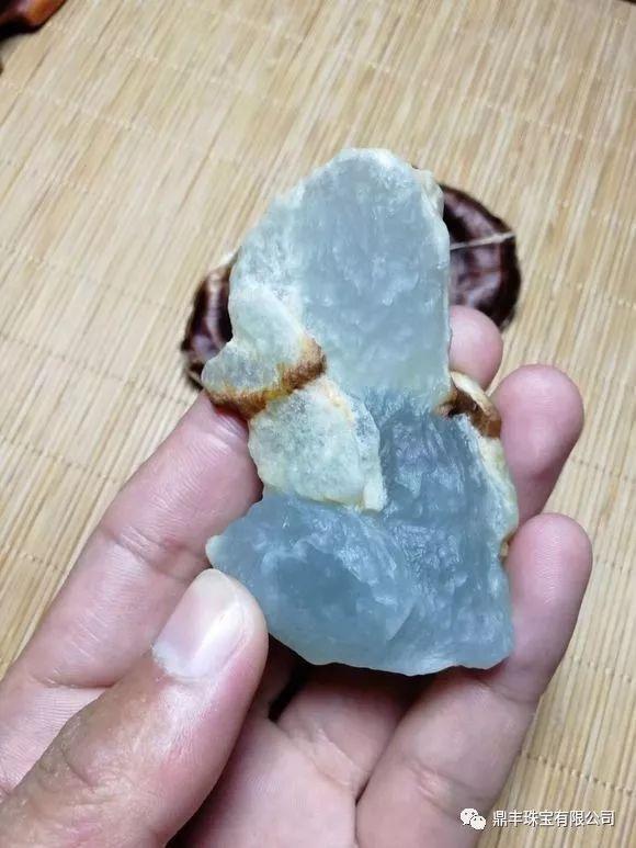 兰州哪里有收购翡翠的柳州哪有收购翡翠原石的地方-第6张图片-翡翠网 兰州哪里有收购翡翠的柳州哪有收购翡翠原石的地方-第6张图片-翡翠网