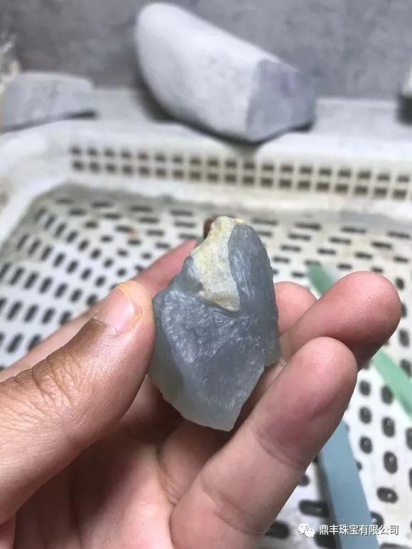 兰州哪里有收购翡翠的柳州哪有收购翡翠原石的地方-第7张图片-翡翠网 兰州哪里有收购翡翠的柳州哪有收购翡翠原石的地方-第7张图片-翡翠网