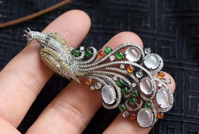 猎人翡翠冷知识了解翡翠之类的知识-第2张图片-翡翠网 猎人翡翠冷知识了解翡翠之类的知识-第2张图片-翡翠网