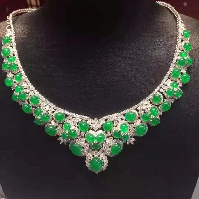 猎人翡翠冷知识了解翡翠之类的知识-第3张图片-翡翠网 猎人翡翠冷知识了解翡翠之类的知识-第3张图片-翡翠网