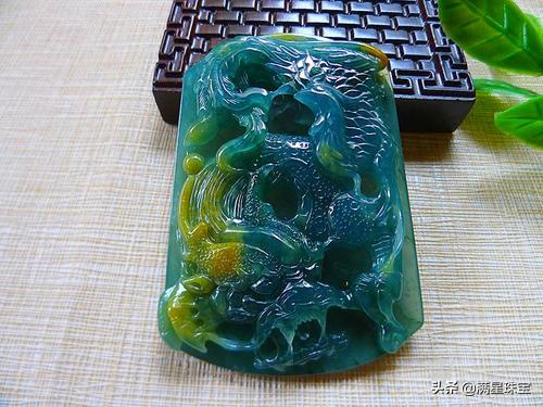 冰糯种翡翠价格,冰糯种蓝水翡翠价格-第2张图片-翡翠网 冰糯种翡翠价格,冰糯种蓝水翡翠价格-第2张图片-翡翠网