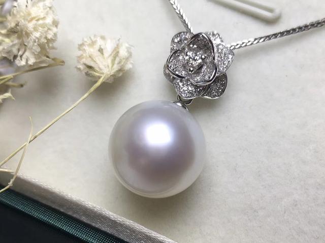 中国珠宝多少钱一克中国珠宝的黄金价格-第7张图片-翡翠网 中国珠宝多少钱一克中国珠宝的黄金价格-第7张图片-翡翠网