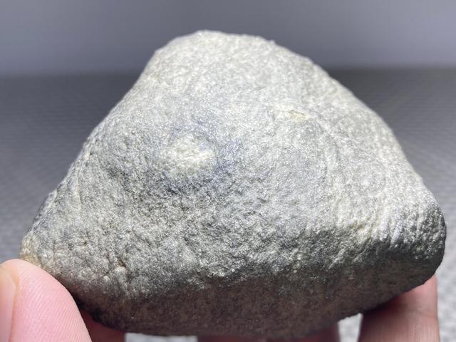 翡翠原石识别场口,翡翠原石哪里买-第9张图片-翡翠网 翡翠原石识别场口,翡翠原石哪里买-第9张图片-翡翠网