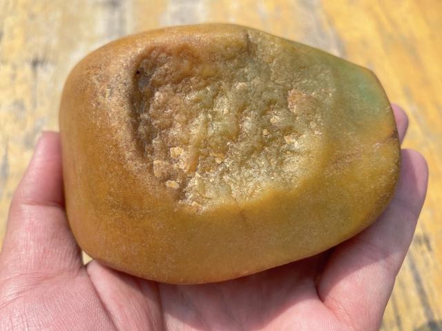 翡翠原石识别场口,翡翠原石哪里买-第13张图片-翡翠网 翡翠原石识别场口,翡翠原石哪里买-第13张图片-翡翠网