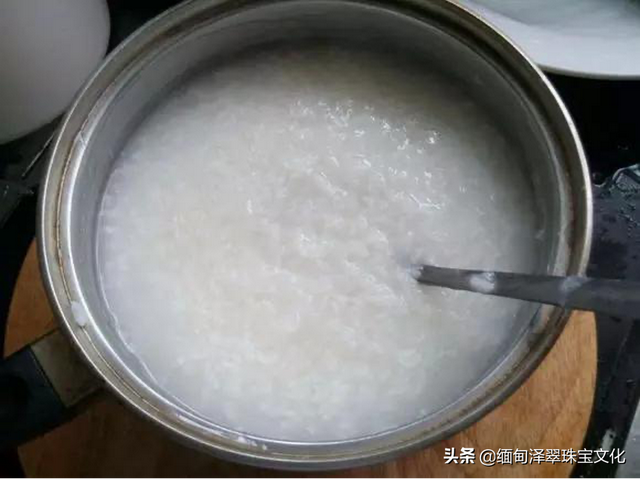 汤翡翠知识分享汤翡翠事件始末-第6张图片-翡翠网