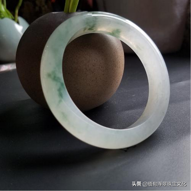 汤翡翠知识分享汤翡翠事件始末-第10张图片-翡翠网