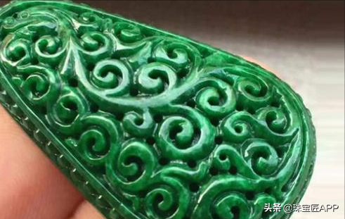 冰种飘花翡翠铁龙生飘花翡翠手镯图片价格-第17张图片-翡翠网 冰种飘花翡翠铁龙生飘花翡翠手镯图片价格-第17张图片-翡翠网