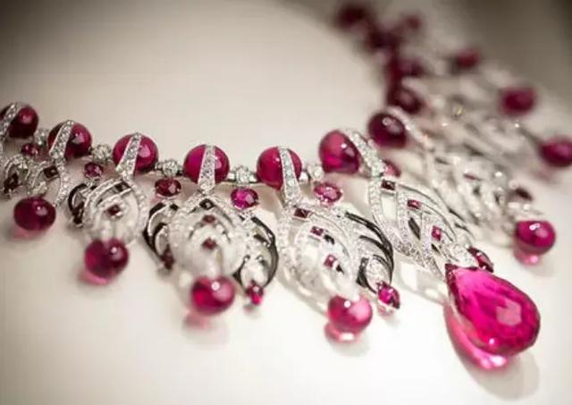 钻戒回收价格怎么算,钻戒回收价格-第6张图片-翡翠网 钻戒回收价格怎么算,钻戒回收价格-第6张图片-翡翠网