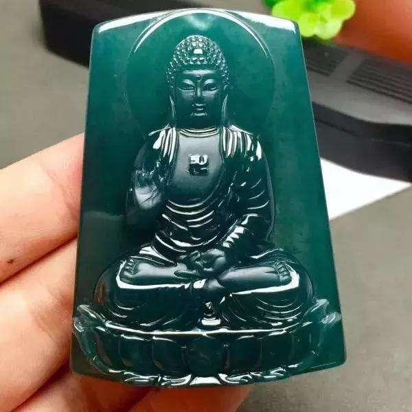 关于蓝翡翠价格的信息-第3张图片-翡翠网 关于蓝翡翠价格的信息-第3张图片-翡翠网