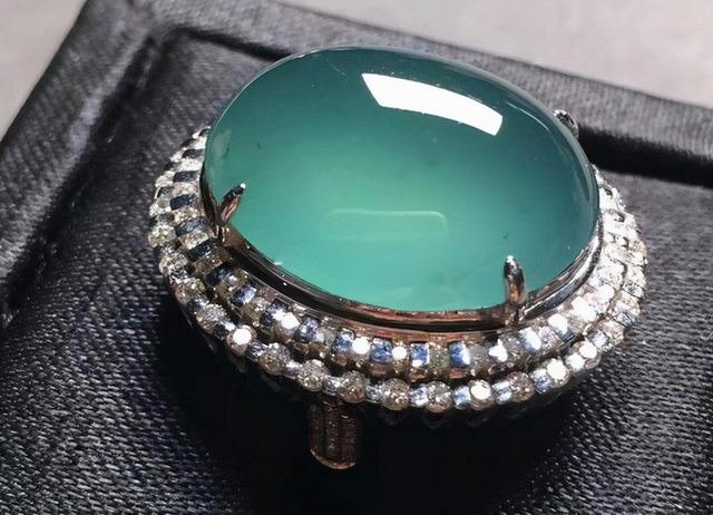 关于蓝翡翠价格的信息-第5张图片-翡翠网 关于蓝翡翠价格的信息-第5张图片-翡翠网