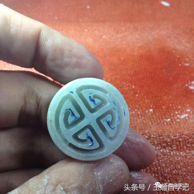 悟道翡翠价格**作品悟道翡翠雕刻图片-第14张图片-翡翠网 悟道翡翠价格**作品悟道翡翠雕刻图片-第14张图片-翡翠网