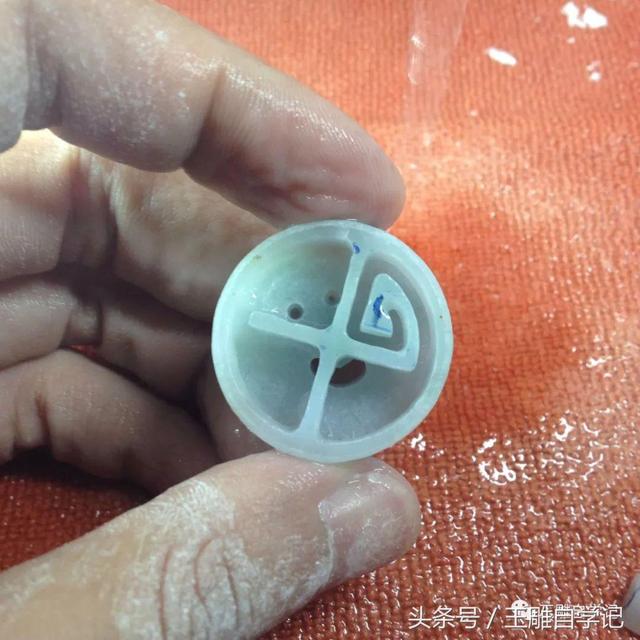 悟道翡翠价格**作品悟道翡翠雕刻图片-第17张图片-翡翠网 悟道翡翠价格**作品悟道翡翠雕刻图片-第17张图片-翡翠网