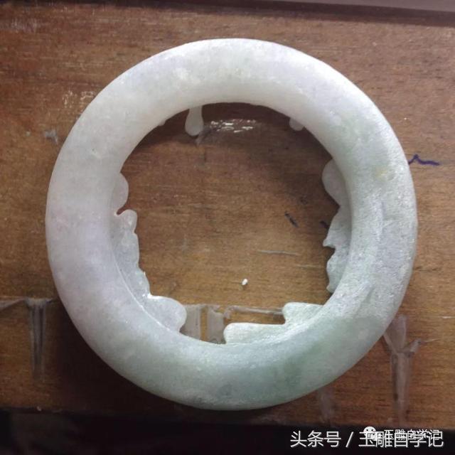 悟道翡翠价格**作品悟道翡翠雕刻图片-第25张图片-翡翠网 悟道翡翠价格**作品悟道翡翠雕刻图片-第25张图片-翡翠网