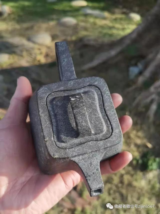 砭石真假翡翠知识鉴定翡翠真假小妙招-第53张图片-翡翠网