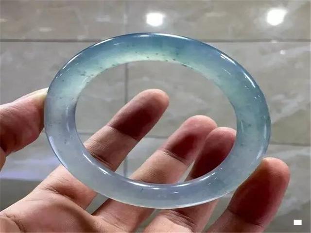 莫西沙冰翡翠原石多少钱一克莫西沙翡翠原石各种皮壳图片-第7张图片-翡翠网 莫西沙冰翡翠原石多少钱一克莫西沙翡翠原石各种皮壳图片-第7张图片-翡翠网