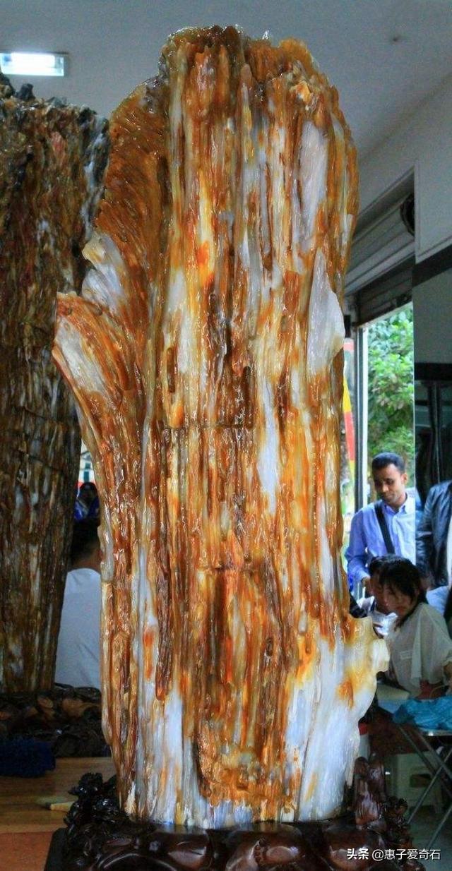 缅甸翡翠玉价格缅甸翡翠值钱吗-第9张图片-翡翠网 缅甸翡翠玉价格缅甸翡翠值钱吗-第9张图片-翡翠网