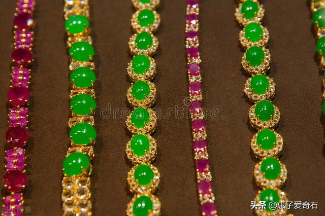 缅甸翡翠玉价格缅甸翡翠值钱吗-第12张图片-翡翠网 缅甸翡翠玉价格缅甸翡翠值钱吗-第12张图片-翡翠网