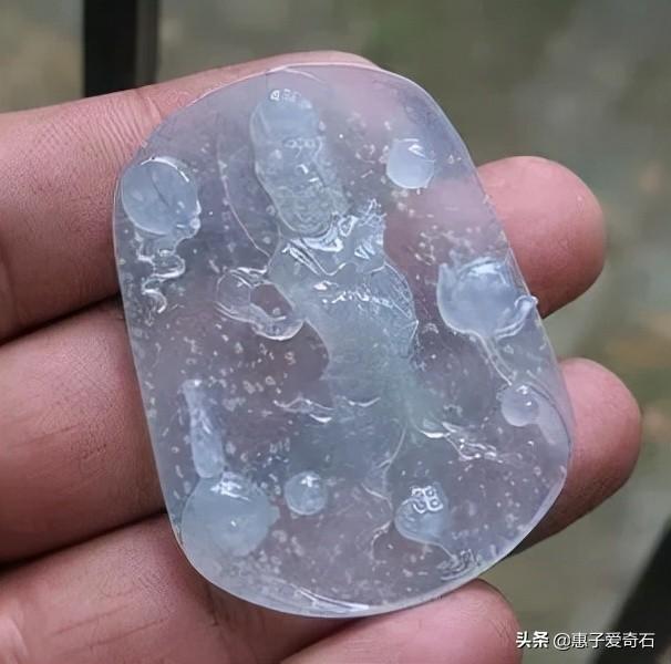 缅甸翡翠玉价格缅甸翡翠值钱吗-第14张图片-翡翠网 缅甸翡翠玉价格缅甸翡翠值钱吗-第14张图片-翡翠网