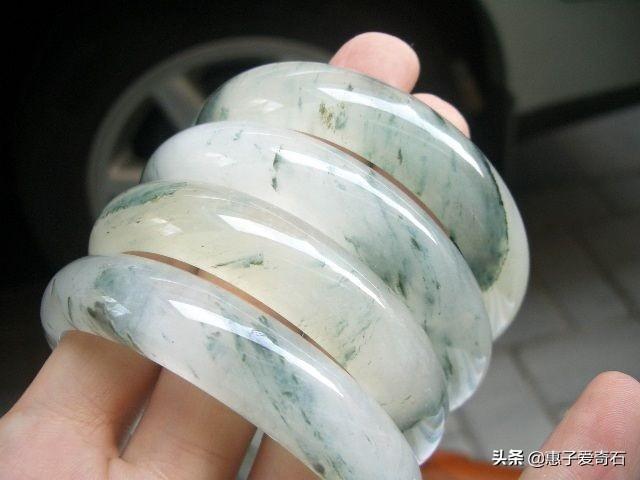 缅甸翡翠玉价格缅甸翡翠值钱吗-第15张图片-翡翠网 缅甸翡翠玉价格缅甸翡翠值钱吗-第15张图片-翡翠网