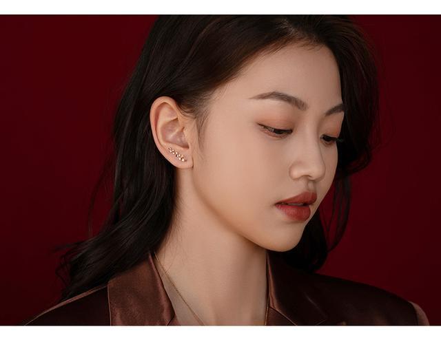 单钻项链钻石多大好看,十大著名钻石项链-第3张图片-翡翠网 单钻项链钻石多大好看,十大著名钻石项链-第3张图片-翡翠网