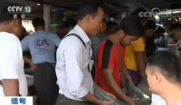 在缅甸买一栋房子多少钱缅甸翡翠的价格暴跌-第4张图片-翡翠网 在缅甸买一栋房子多少钱缅甸翡翠的价格暴跌-第4张图片-翡翠网