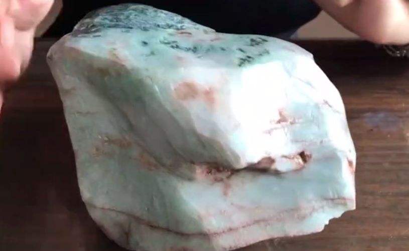 翡翠原石专业知识上海翡翠原石知识-第2张图片-翡翠网 翡翠原石专业知识上海翡翠原石知识-第2张图片-翡翠网