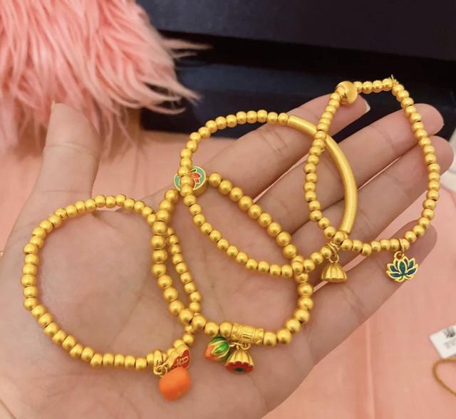 黄金回收卖给谁划算想卖掉金首饰去哪里-第3张图片-翡翠网 黄金回收卖给谁划算想卖掉金首饰去哪里-第3张图片-翡翠网