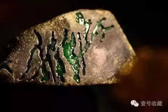 黑石头天然原石图片,黑宝石翡翠原石-第8张图片-翡翠网 黑石头天然原石图片,黑宝石翡翠原石-第8张图片-翡翠网