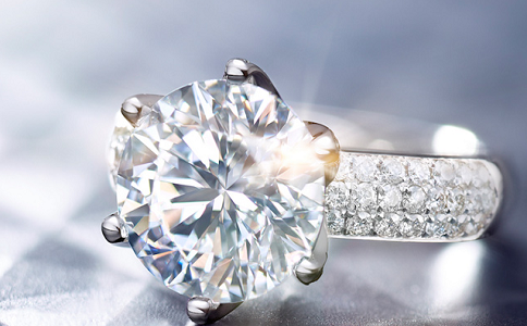 定制钻戒哪个牌子性价比高国内钻石定制有哪些品牌-第2张图片-翡翠网 定制钻戒哪个牌子性价比高国内钻石定制有哪些品牌-第2张图片-翡翠网