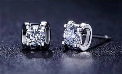 十大饰品品牌排行榜银饰品牌排行榜前十名-第2张图片-翡翠网 十大饰品品牌排行榜银饰品牌排行榜前十名-第2张图片-翡翠网