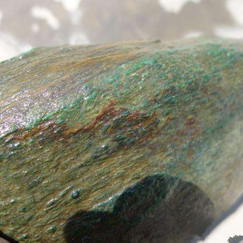 木那白黄沙皮原石皮壳红翡翠原石皮壳颜色-第2张图片-翡翠网 木那白黄沙皮原石皮壳红翡翠原石皮壳颜色-第2张图片-翡翠网