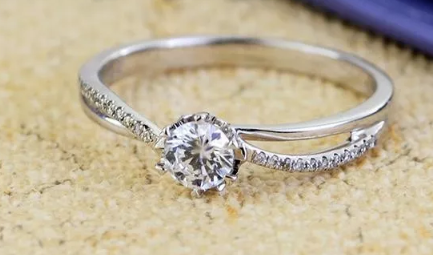 1克拉钻石价格多少钱10克拉钻石价格多少钱-第2张图片-翡翠网 1克拉钻石价格多少钱10克拉钻石价格多少钱-第2张图片-翡翠网