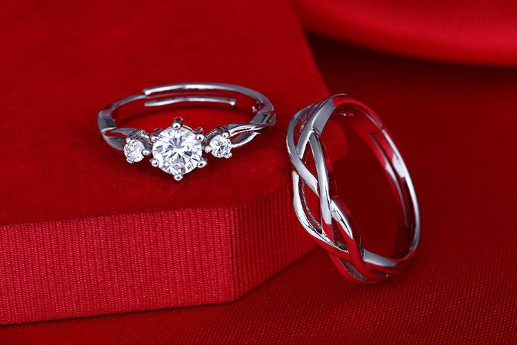 一般的戒指价格是多少,正常婚戒多少钱-第1张图片-翡翠网 一般的戒指价格是多少,正常婚戒多少钱-第1张图片-翡翠网