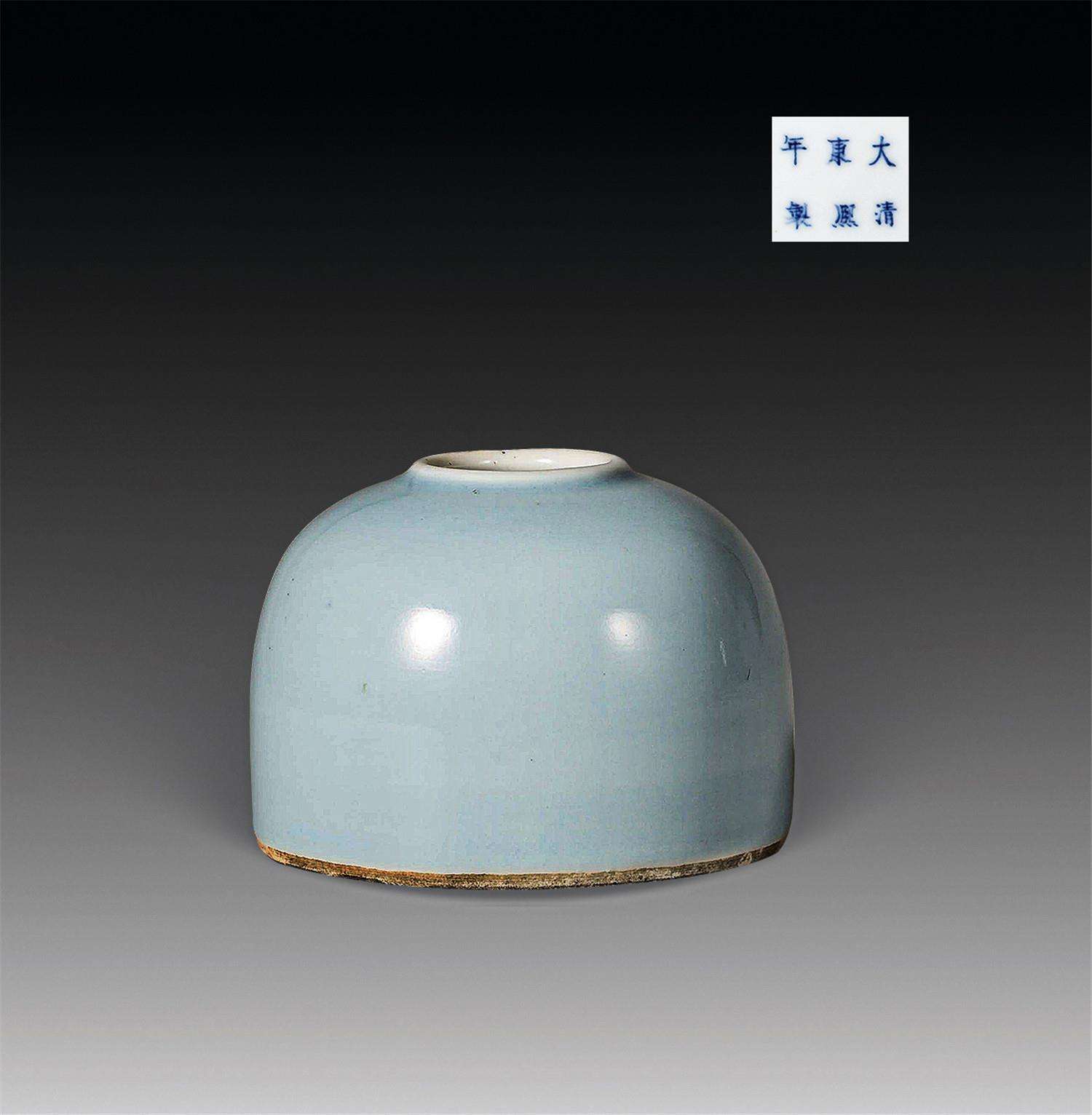 汝窑天青釉长颈瓶翡翠手镯天青釉-第2张图片-翡翠网 汝窑天青釉长颈瓶翡翠手镯天青釉-第2张图片-翡翠网