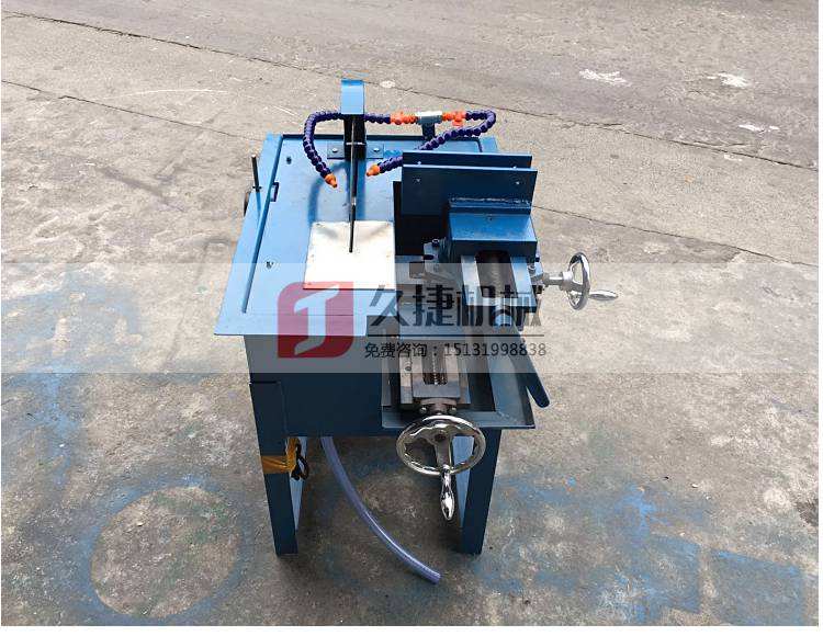 翡翠原石切割技巧翡翠原石切割机-第1张图片-翡翠网 翡翠原石切割技巧翡翠原石切割机-第1张图片-翡翠网