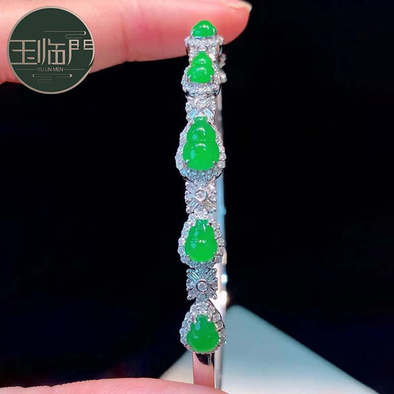 翡翠手镯断了改葫芦玉手镯断了有什么忌讳-第2张图片-翡翠网 翡翠手镯断了改葫芦玉手镯断了有什么忌讳-第2张图片-翡翠网