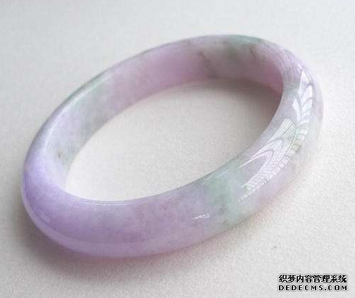 鉴赏翡翠手镯必要知识的简单介绍-第2张图片-翡翠网 鉴赏翡翠手镯必要知识的简单介绍-第2张图片-翡翠网