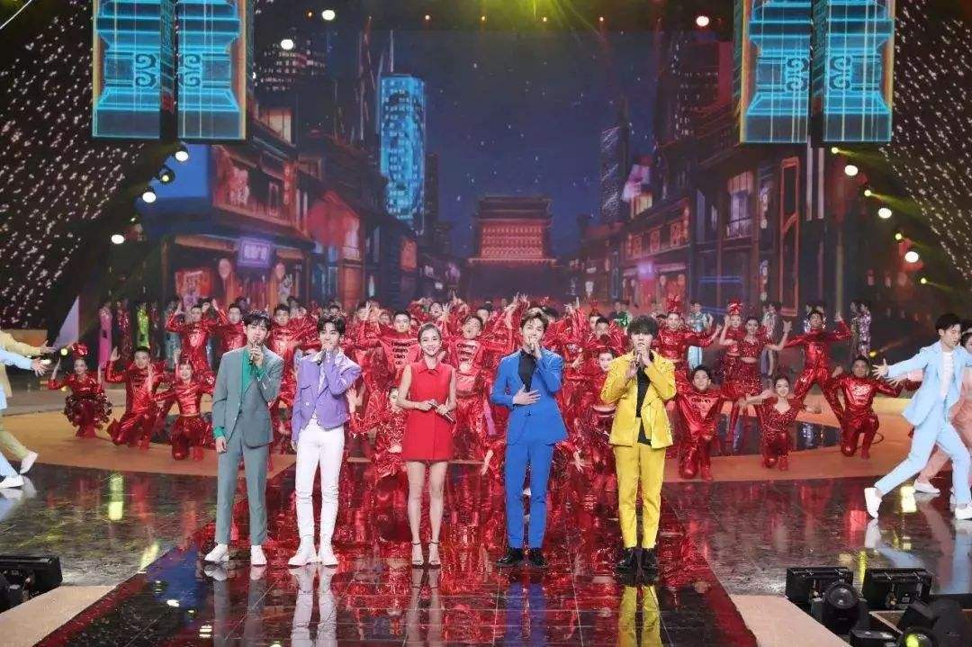 中央电视台晚会现场直播,直播春晚-第2张图片-翡翠网 中央电视台晚会现场直播,直播春晚-第2张图片-翡翠网