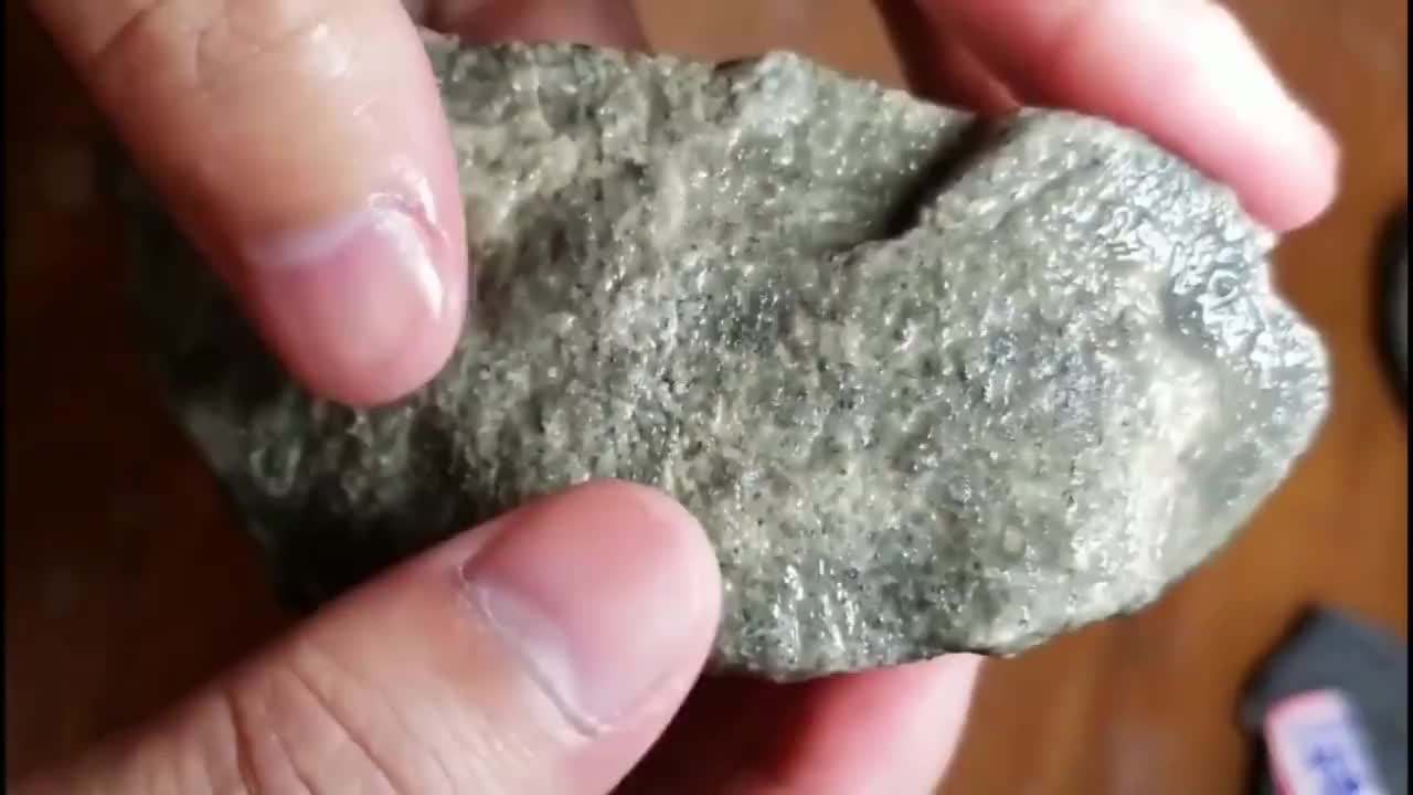 莫西沙翡翠基础知识翡翠莫西沙好还是木那好-第1张图片-翡翠网 莫西沙翡翠基础知识翡翠莫西沙好还是木那好-第1张图片-翡翠网