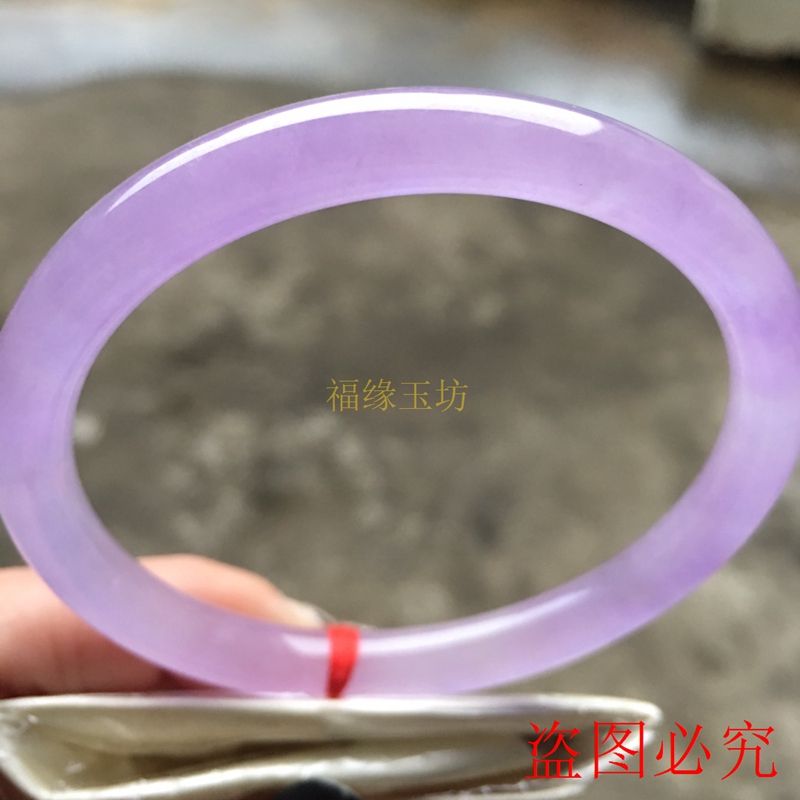 包含细糯种翡翠手镯都是什么样的价格的词条-第2张图片-翡翠网