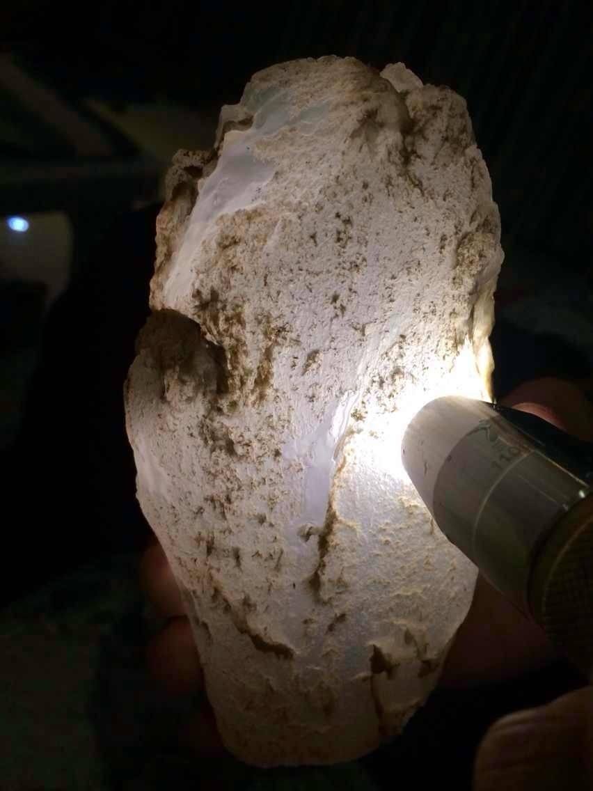 包含烟台玻璃种翡翠原石鉴别方法的词条-第1张图片-翡翠网 包含烟台玻璃种翡翠原石鉴别方法的词条-第1张图片-翡翠网