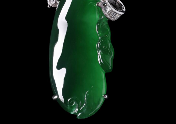 央视鉴宝节目翡翠专场,春晚翡翠知识竞赛-第1张图片-翡翠网 央视鉴宝节目翡翠专场,春晚翡翠知识竞赛-第1张图片-翡翠网