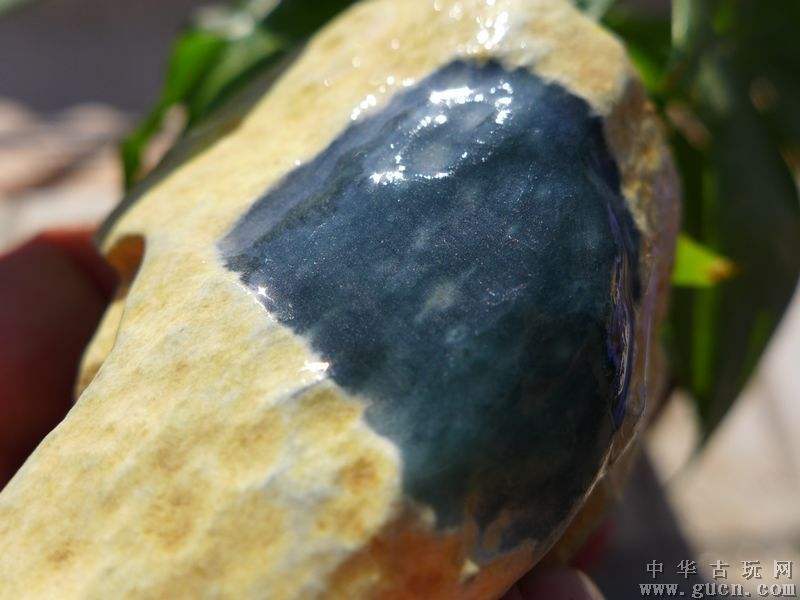 翡翠蓝水原石知识,糯冰种蓝水翡翠原石图片-第1张图片-翡翠网 翡翠蓝水原石知识,糯冰种蓝水翡翠原石图片-第1张图片-翡翠网