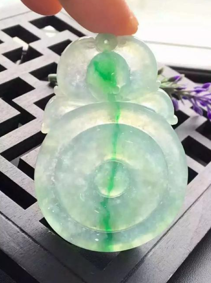 金丝玉手镯图片及价格金丝种翡翠原石-第2张图片-翡翠网 金丝玉手镯图片及价格金丝种翡翠原石-第2张图片-翡翠网