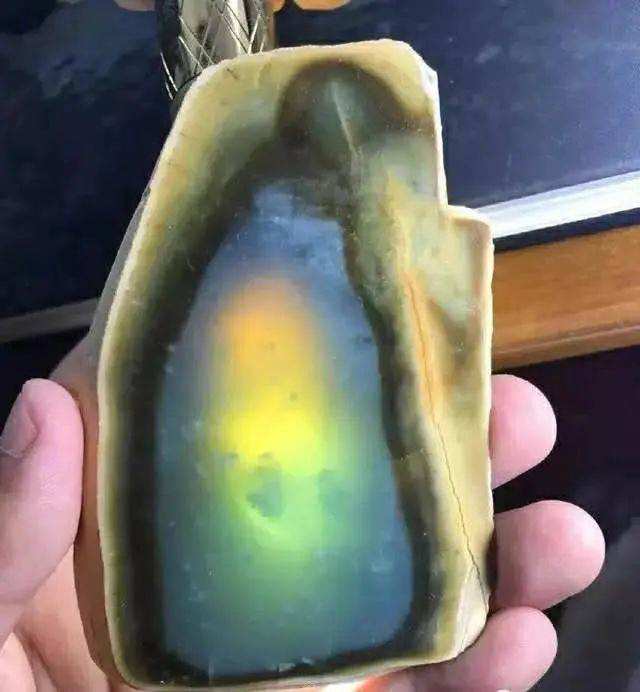 翡翠原石达马坎知识视频的简单介绍-第1张图片-翡翠网 翡翠原石达马坎知识视频的简单介绍-第1张图片-翡翠网